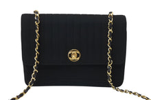 Load image into Gallery viewer, 極美品 CHANEL シャネル マドモアゼル チェーンショルダーバッグ 1番台 ココマーク キャンバス レザー ブラック ゴールド金具 中古 4c070400