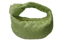 画像をギャラリービューアに読み込む, 極美品 BOTTEGA VENETA ボッテガヴェネタ ジョディ ミニ ハンドバッグ イントレチャート レザー ライトグリーン 中古 4c070424