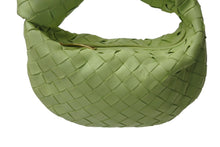 画像をギャラリービューアに読み込む, 極美品 BOTTEGA VENETA ボッテガヴェネタ ジョディ ミニ ハンドバッグ イントレチャート レザー ライトグリーン 中古 4c070424