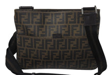 画像をギャラリービューアに読み込む, FENDI フェンディ ショルダーバッグ サコッシュ ズッカ柄 7VA247-B0W PVC レザー ブラウン シルバー金具 美品 中古 4c070440