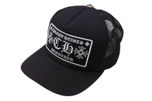 画像をギャラリービューアに読み込む, CHROME HEARTS クロムハーツトラッカーキャップ ホノルル限定 CHロゴ刺繍 クロスボール シルバー 925 ブラック 中古 美品 4c070448