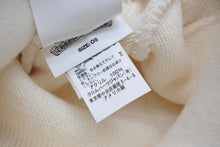 画像をギャラリービューアに読み込む, 極美品 CHROME HEARTS クロムハーツ ビーニー ニットキャップ ホワイト CHプラス アクリル ONE SIZE 刺繍 中古 4c070451