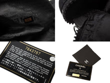 画像をギャラリービューアに読み込む, CHANEL シャネル スポーツライン ボストンバッグ ココマーク 7番台 キャンバス ブラック ナイロン 美品 中古 4c070456