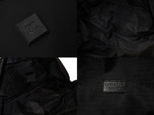 画像をギャラリービューアに読み込む, CHANEL シャネル スポーツライン ボストンバッグ ココマーク 7番台 キャンバス ブラック ナイロン 美品 中古 4c070456