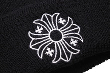 画像をギャラリービューアに読み込む, Chrome Hearts クロムハーツ CH WOOL WATCH CAP ニット帽 帽子 CHプラス ウール ブラック ホワイト 美品 中古 4c070457