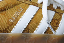 Load image into Gallery viewer, GUCCI × adidas グッチ アディダス GG柄 Gazelle スニーカー ブラウン 靴 ロゴ ガゼル キャンバス レザー HQ8850 サイズ28cm 中古 4c070467