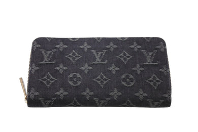 LOUIS VUITTON ルイヴィトン モノグラムデニム ジッピーウォレット M95614 モノグラムデニム ブラック ゴールド金具 美品 中古 4c070483