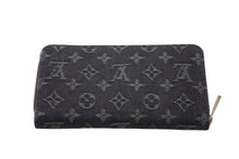 Load image into Gallery viewer, LOUIS VUITTON ルイヴィトン モノグラムデニム ジッピーウォレット M95614 モノグラムデニム ブラック ゴールド金具 美品 中古 4c070483