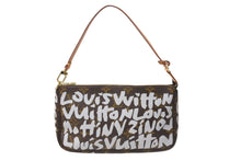 Load image into Gallery viewer, 極美品 LOUIS VUITTON ルイヴィトン ポシェット アクセソワール アクセサーポーチ M92192 モノグラム グラフィティ ホワイト 中古 4c070485