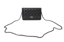 画像をギャラリービューアに読み込む, CHANEL シャネル ボーイシャネル ショルダーバッグ チェーンウォレット 19番台 ラムスキン ブラック シルバー 美品 中古 4c070487