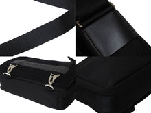 Load image into Gallery viewer, 極美品 CHANEL シャネル ショルダーバッグ A26169 スポーツライン 9番台 ココマーク キャンバス レザー フェルト シルバー金具 中古 4c070503