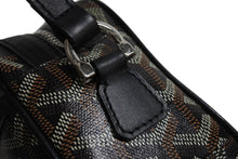 Load image into Gallery viewer, GOYARD ゴヤール カップヴェールPMバッグ ショルダーバッグ CAPVE2PMLTY01CL01P ブラック PVC レザー シルバー金具 美品 中古 4c070506