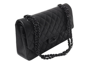 極美品 CHANEL シャネル チェーンショルダーバッグ マトラッセ25 Wフラップ ソーブラック ランダムシリアル 中古 4c070548