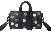 画像をギャラリービューアに読み込む, 新品同様 LOUIS VUITTON ルイヴィトン 草間彌生 YKキーポルバンドリエール25 2WAY ボストンバッグ ブラック ショルダー M46406 中古 4c070551