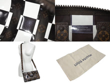 Load image into Gallery viewer, 未使用品 LOUIS VUITTON ルイヴィトン キーポルバンドリエール25 2WAY ボストンバッグ モノグラムチェス 22AW M20872 中古 4c070568