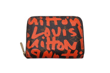 Load image into Gallery viewer, LOUIS VUITTON ルイヴィトン モノグラム グラフィティ ジッピーコインパース M93708 オレンジ コインケース PVC 美品 中古 4c070634