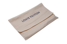 Load image into Gallery viewer, 新品未使用 LOUIS VUITTON ルイヴィトン ノートブックカバーPM・エミリー ピンク トリヨンレザー モノグラム GI1212 中古 4c070677