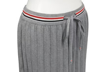 画像をギャラリービューアに読み込む, 極美品 THOM BROWNE トムブラウン 22SS プリーツ スカート FKK096A Y3009055 コットン グレー サイズ36 中古 4c070806