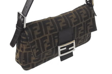 画像をギャラリービューアに読み込む, FENDI フェンディ マンマバケット ワンショルダーバッグ ズッカ柄 コットンキャンバス レザー シルバー金具 ブラウン 美品 中古 4c075874