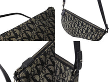 画像をギャラリービューアに読み込む, Christian Dior クリスチャンディオール トロッター サドルポーチ ロゴ アクセサリーポーチ 総柄 ブラック シルバー金具 MC1013 美品 中古 4c070880