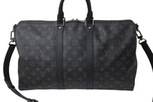 Load image into Gallery viewer, 極美品 LOUIS VUITTON ルイヴィトン エクリプス キーポル バンドリエール45 ボストンバッグ M40569 シルバー金具 ブラック 中古 4c070987