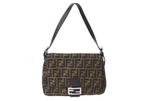 Load image into Gallery viewer, FENDI フェンディ ワンショルダーバッグ 26325 ズッカ柄 総柄 ブラウン キャンバス レザー シルバー金具 美品 中古 4c070992