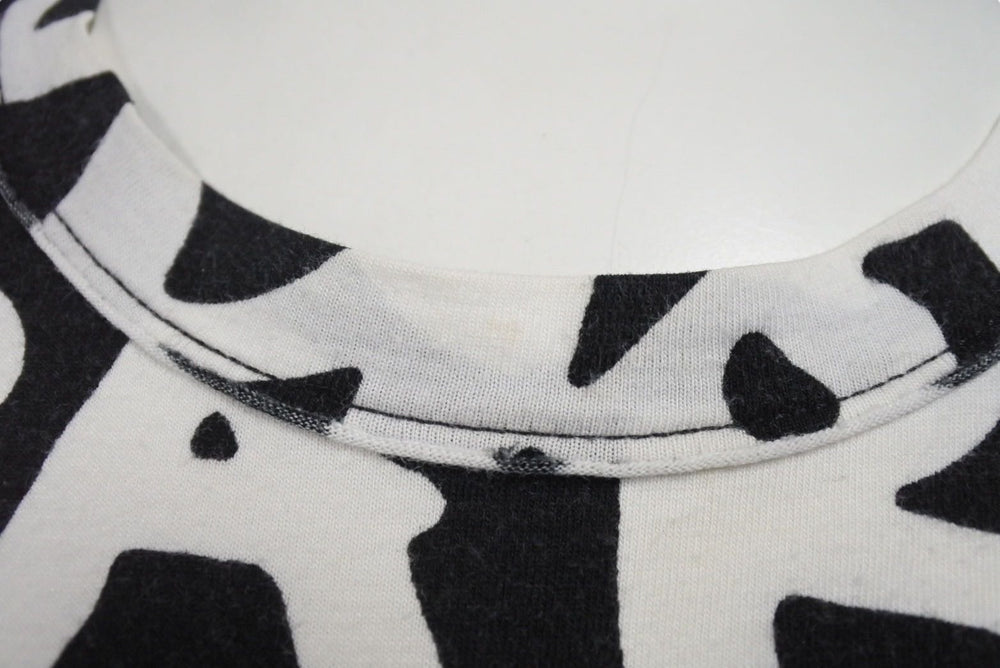 LOUIS VUITTON ルイヴィトン 半袖Ｔシャツ RM091S サイズL モノグラム グラフィティ ブラック ホワイト 美品 中古 4c071018