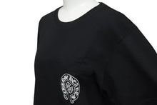 画像をギャラリービューアに読み込む, Chrome hearts クロムハーツ THE HEROS PROJECT T SHIRT ヒーロープロジェクト T シャツ サイズ S ブラック 美品 中古 4c071047