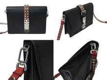 Load image into Gallery viewer, 極美品 PRADA プラダ エレクトラ スタッズ ショルダーバッグ 1BD120 ブラック レッド カーフレザー ロゴ 鞄 シルバー金具 中古 4c071057