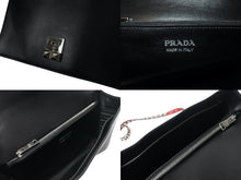 Load image into Gallery viewer, 極美品 PRADA プラダ エレクトラ スタッズ ショルダーバッグ 1BD120 ブラック レッド カーフレザー ロゴ 鞄 シルバー金具 中古 4c071057