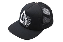 画像をギャラリービューアに読み込む, CHROME HEARTS クロムハーツ ドーバーストリートマーケット トラッカーキャップ CHロゴ刺繍 クロスボール シルバー 925 ブラック 美品 中古 4c071072