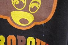 画像をギャラリービューアに読み込む, KANYE WEST THE COLLEGE DROP OUT カニエ ウェスト ザ コレッジ ドロップアウト 半袖Tシャツ サイズ XL ブラウン 美品 中古 4c071132