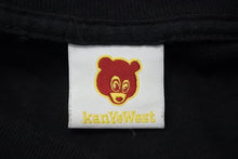 Load image into Gallery viewer, KANYE WEST THE COLLEGE DROP OUT カニエ ウェスト ザ コレッジ ドロップアウト 半袖Tシャツ サイズ L ブラック 美品 中古 4c071134