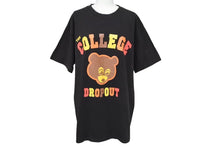 Load image into Gallery viewer, KANYE WEST THE COLLEGE DROP OUT カニエ ウェスト ザ コレッジ ドロップアウト 半袖Tシャツ ブラック 美品 中古 4c071135