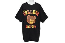 Load image into Gallery viewer, KANYE WEST THE COLLEGE DROP OUT カニエ ウェスト ザ コレッジ ドロップアウト 半袖Tシャツ サイズ L ブラック 美品 中古 4c071136