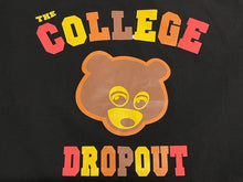 Load image into Gallery viewer, KANYE WEST THE COLLEGE DROP OUT カニエ ウェスト ザ コレッジ ドロップアウト 半袖Tシャツ サイズ L ブラック 美品 中古 4c071137