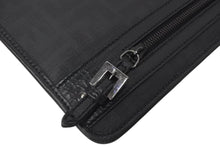 画像をギャラリービューアに読み込む, FENDI フェンディ ショルダーバッグ 斜め掛けバッグ ズッカ サコッシュ 7VA204 PVC レザー ブラック シルバー金具 美品 中古 4c071146