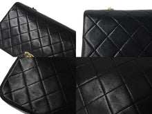 Load image into Gallery viewer, CHANEL シャネル マトラッセ フルフラップチェーンショルダーバッグ ココマーク 1番台 ラムスキン ブラック ゴールド 美品 中古 4c071163