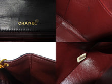 Load image into Gallery viewer, CHANEL シャネル マトラッセ フルフラップチェーンショルダーバッグ ココマーク 1番台 ラムスキン ブラック ゴールド 美品 中古 4c071163