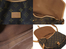 Load image into Gallery viewer, LOUIS VUITTON ルイヴィトン ソミュール30 ショルダーバッグ ブラウン モノグラム ロゴ 斜めがけ M42256 美品 中古 4c071226