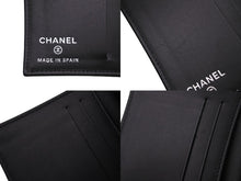 Load image into Gallery viewer, CHANEL シャネル ココマーク カードケース パスケース 名刺 22番台 スペイン製 キャビアスキン ブラック 美品 中古 4c071273