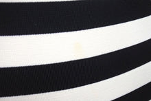 Load image into Gallery viewer, CHRISTIAN DIOR クリスチャンディオール ブリーフ ストレッチ レーヨン サイズXS ボーダー 美品 中古 4c071339