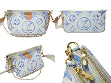 Load image into Gallery viewer, LOUIS VUITTON ルイヴィトン ショルダーバッグ ミュルティ ポシェット アクセソワール モノグラムタイル 2024-2025AW ホワイト ブルー M25374 良品 中古 4c071412