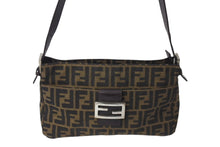 画像をギャラリービューアに読み込む, FENDI フェンディ ズッカ柄 マンマバケット ワンショルダーバッグ コットンキャンバス レザー シルバー金具 美品 中古 4c071474