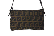 画像をギャラリービューアに読み込む, FENDI フェンディ ズッカ柄 マンマバケット ワンショルダーバッグ コットンキャンバス レザー シルバー金具 美品 中古 4c071474