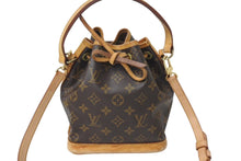 Load image into Gallery viewer, LOUIS VUITTON ルイヴィトン ミニノエ ハンドバッグ M42227 モノグラムキャンバス ゴールド金具 ブラウン 良品 中古 4c071488