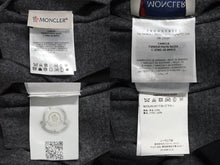 Load image into Gallery viewer, 極美品 MONCLER モンクレール 長袖シャツ F20932F70570 サイズ38 リバーシブル グレー ウール ナイロン 20FW 中古 4c071541