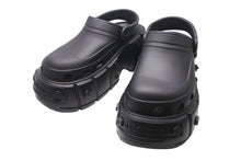 Load image into Gallery viewer, 極美品 BALENCIAGA バレンシアガ ミュール HARDCROCS ハード クロックス ロゴ サンダル 2024SS ブラック サイズ43 中古 4c071543