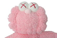 Load image into Gallery viewer, 新品未使用品 KAWS カウズ BFF pink plush 世界3000体限定 ぬいぐるみ プラッシュ ピンク 20インチ 中古 4c071544