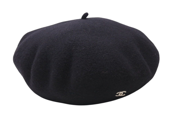 CHANEL Chanel beret hat here mark embroidery black white felt Head circumference approx. 55cm Good condition Used 4c071547